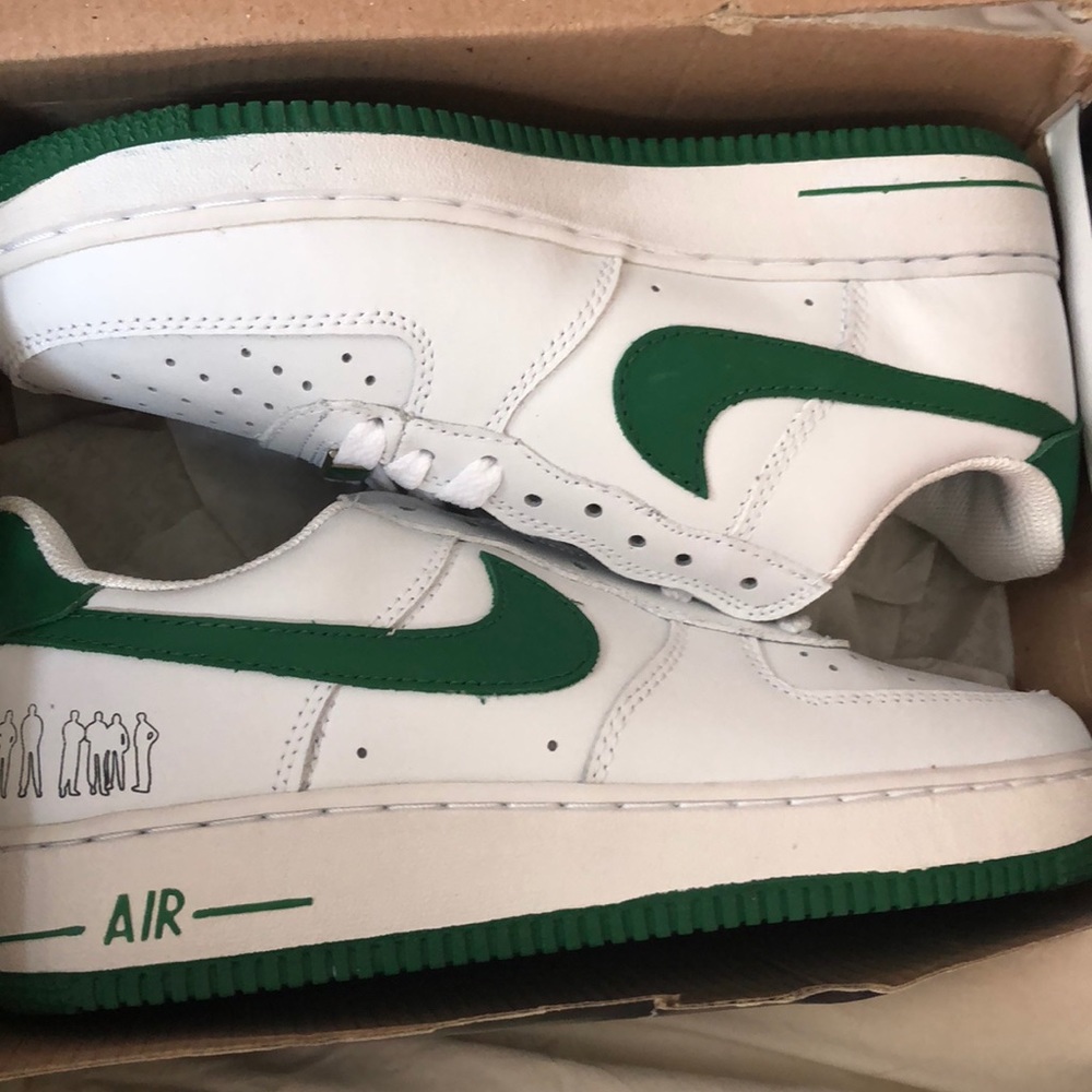 {LIMITED EDITION} Air Force 82’